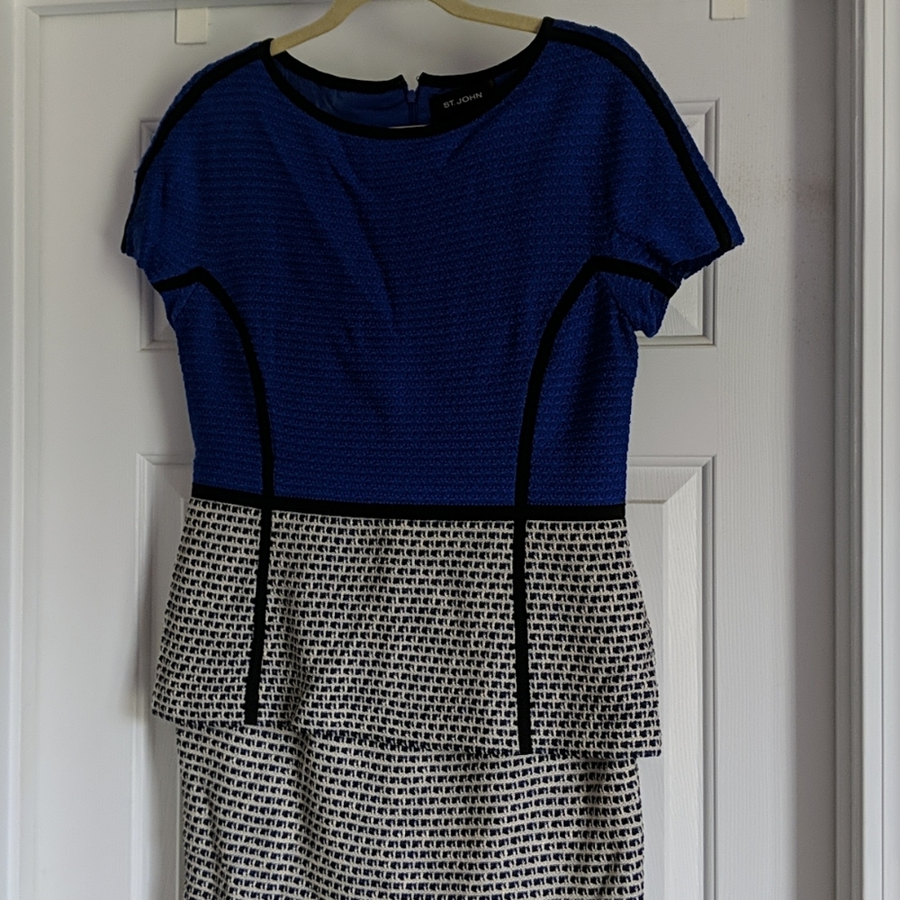 St John size 6 blue and black office wear